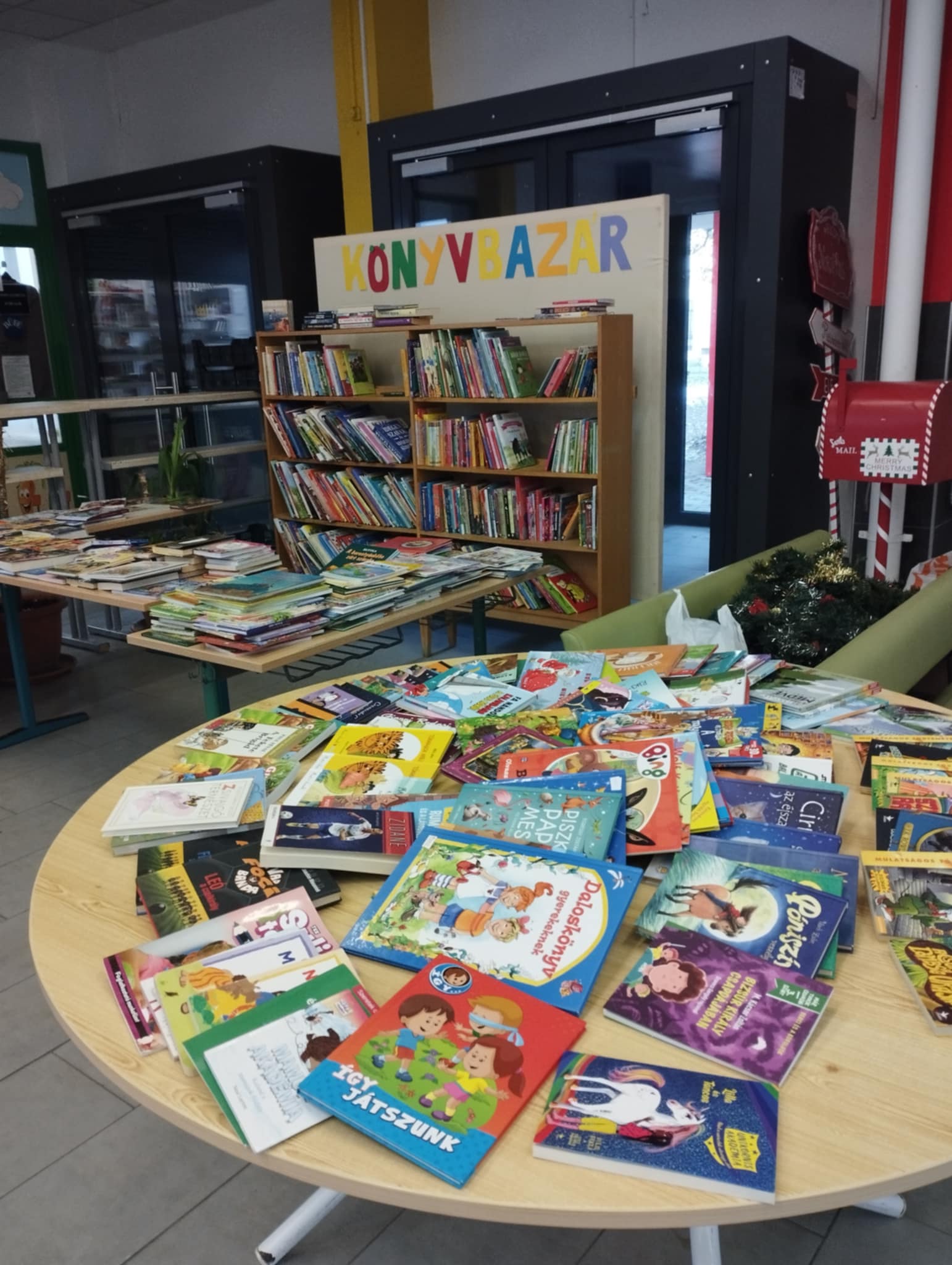 Könyvbazár 6